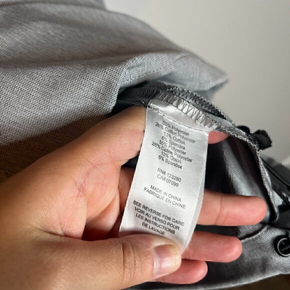 Travis Mathew grey lightweight golf jacket - Picture 4 of 5